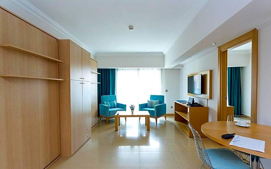 Aurasia Design Hotel