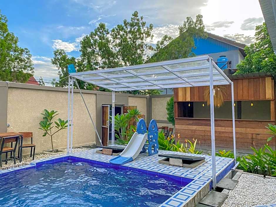 Urbanview Hotel ME Jayapura