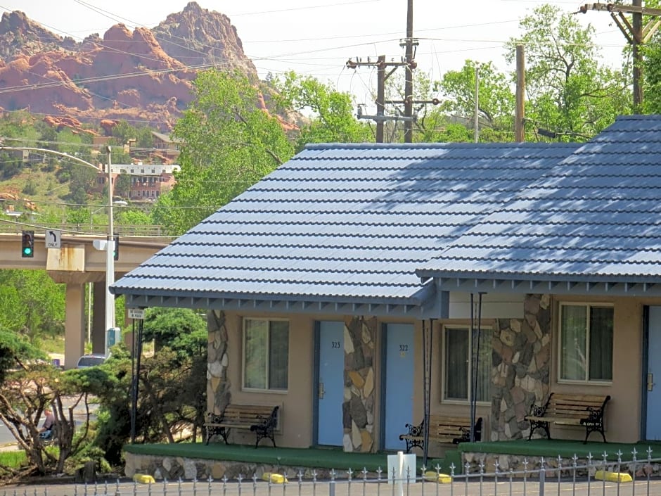 Silver Saddle Motel