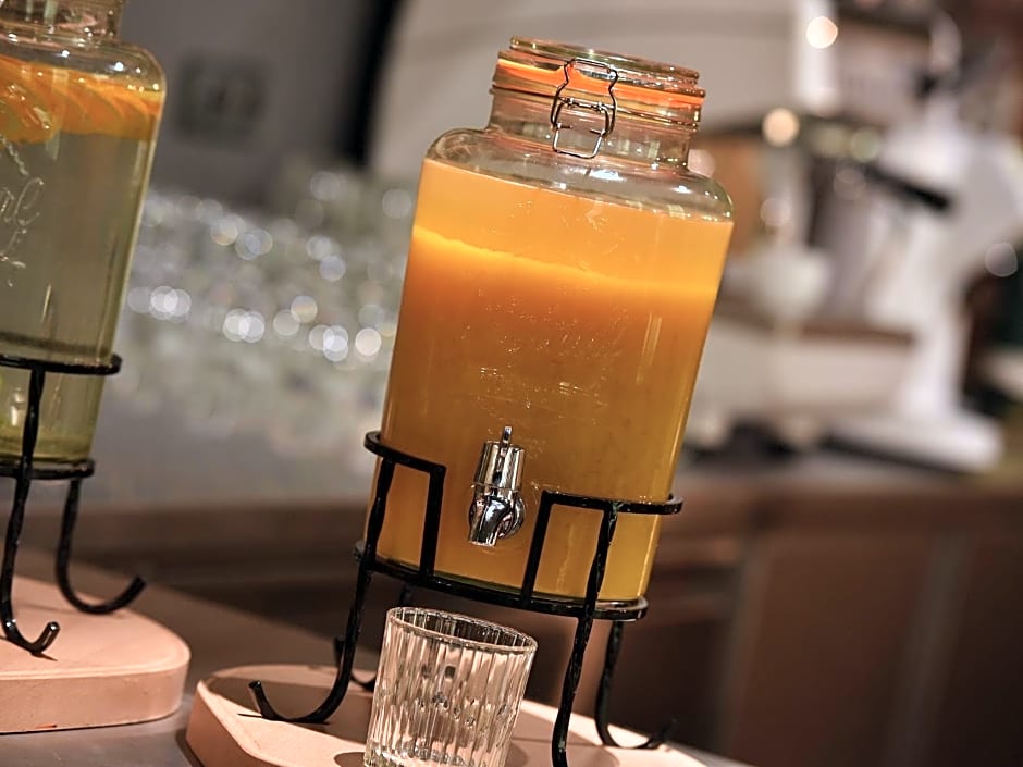 EA Hotel Royal Esprit