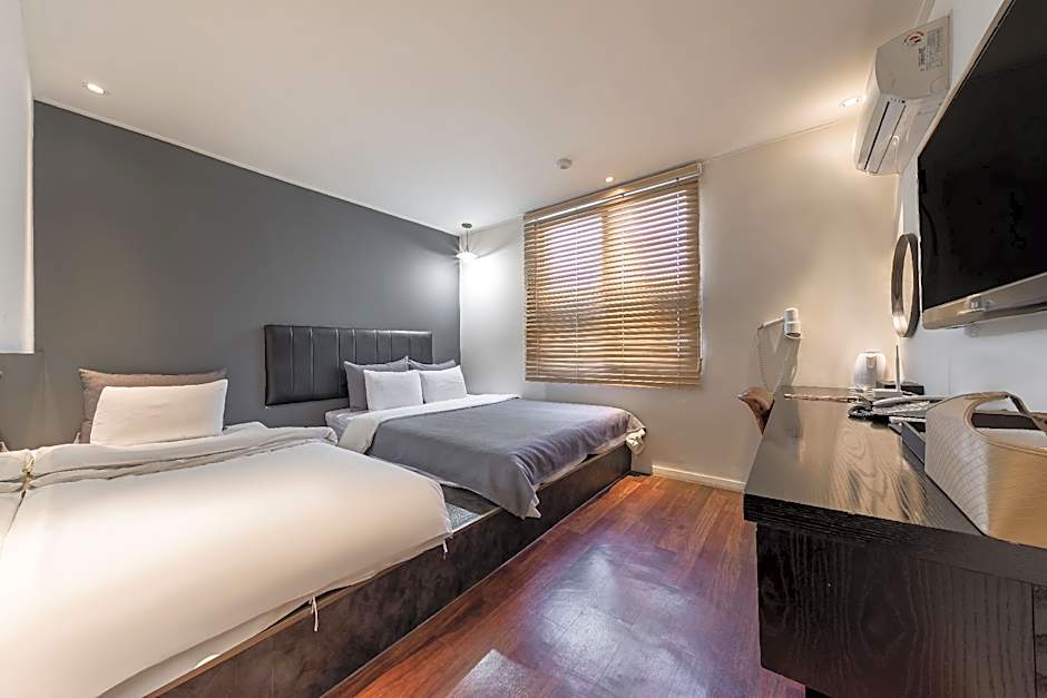 Chuncheon Urbane Hotel