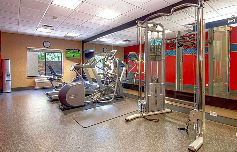 Hampton Inn By Hilton & Suites Hemet