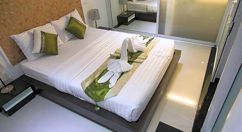 West Key Kamala Apartment