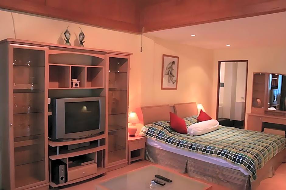 Aquarius Gay Guesthouse and Sauna