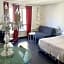 Neuilly Park Hotel