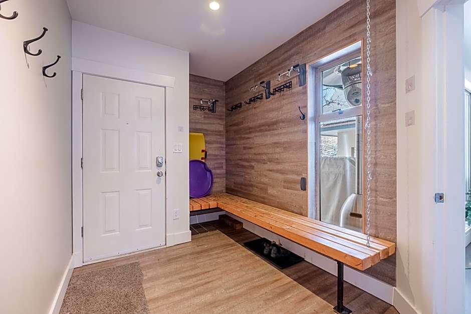 Gleneagles by Outpost Whistler