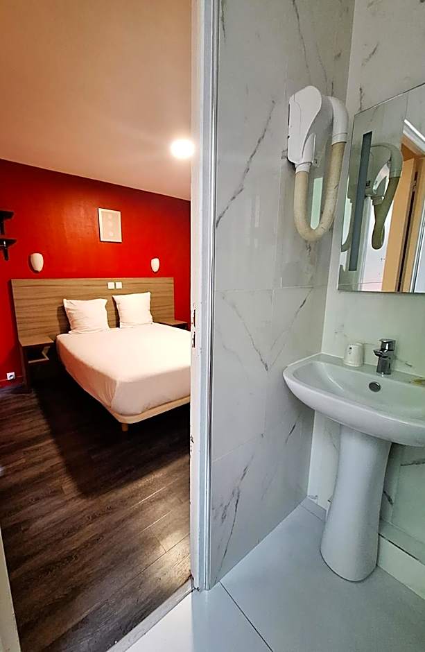 Hipotel Paris Gambetta Republique