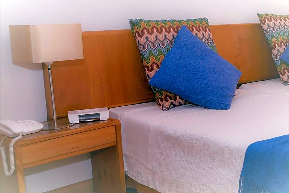 Apartamentos Turisticos Lindomar