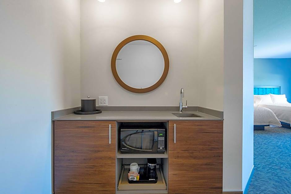 Hampton Inn By Hilton & Suites Edmonton St. Albert, AB