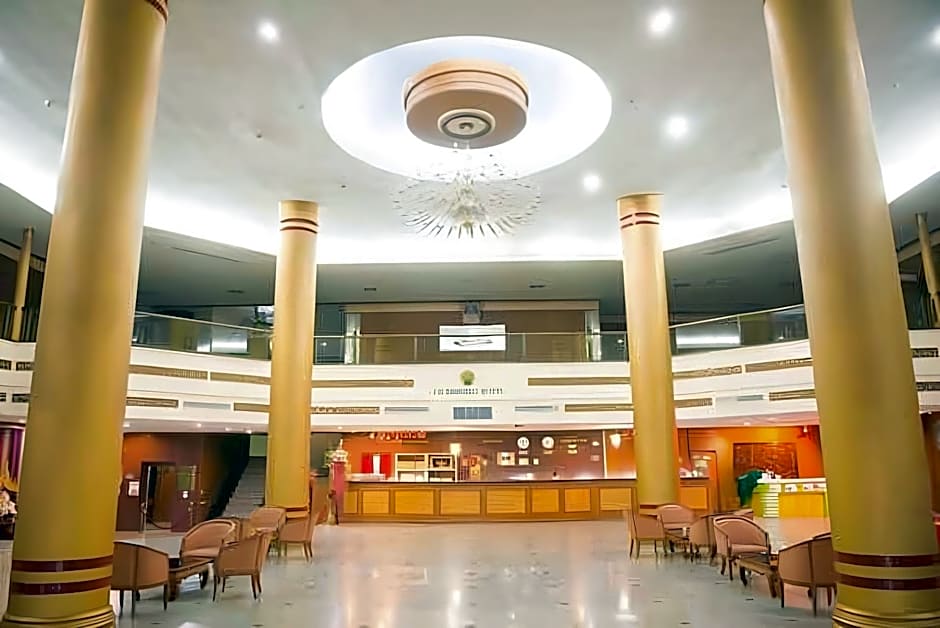 Jp Emerald Hotel