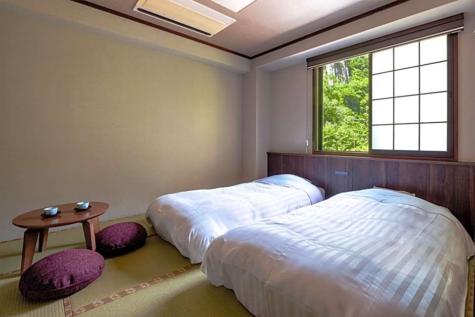 Photo 1 of 4 of Standard 2 Beds, Mountain View