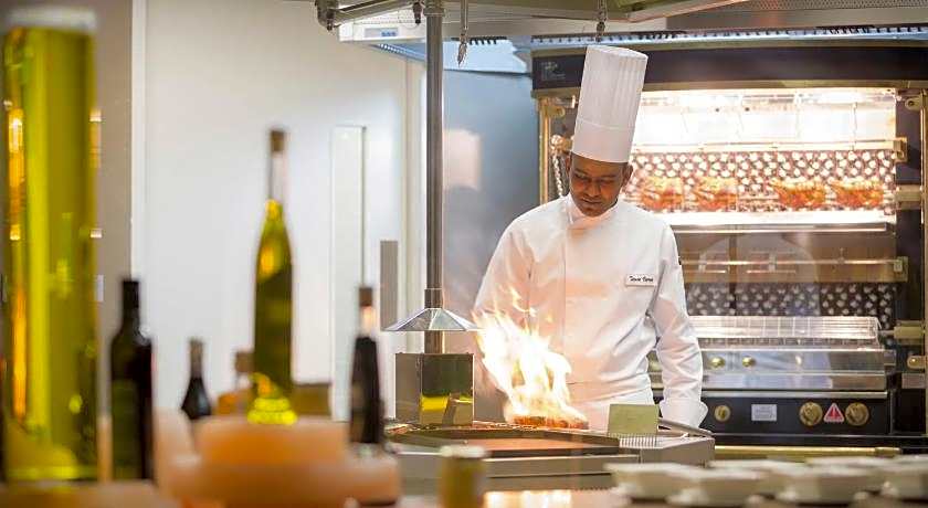 Adagio Abu Dhabi Al Bustan Hotel