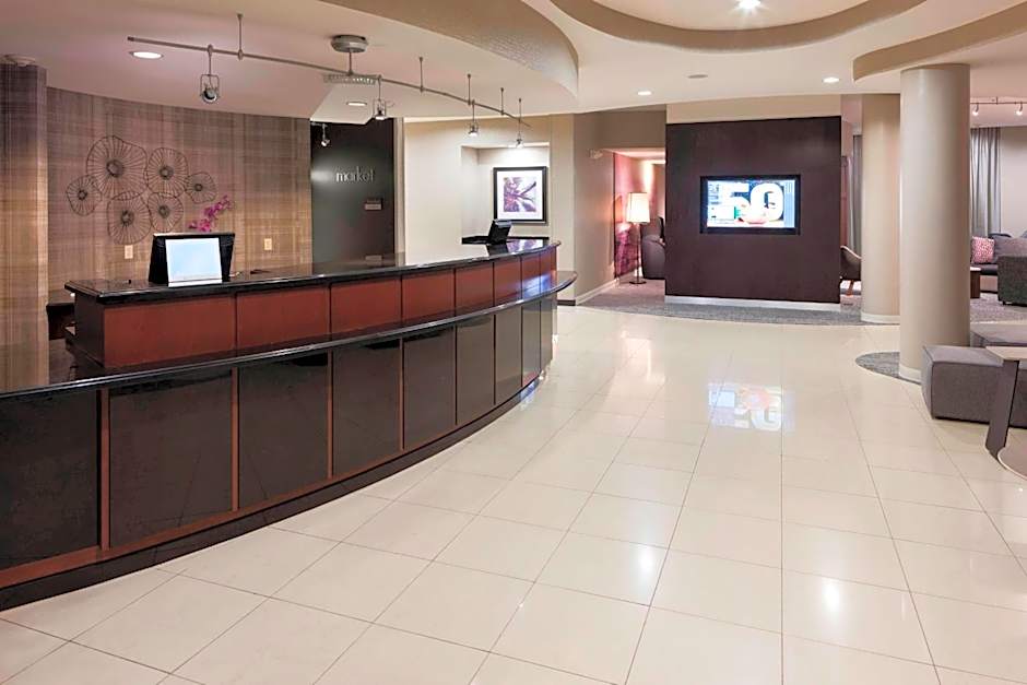 Courtyard by Marriott Miami At Dolphin Mall