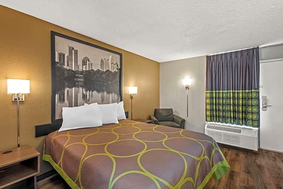 Super 8 by Wyndham Commerce