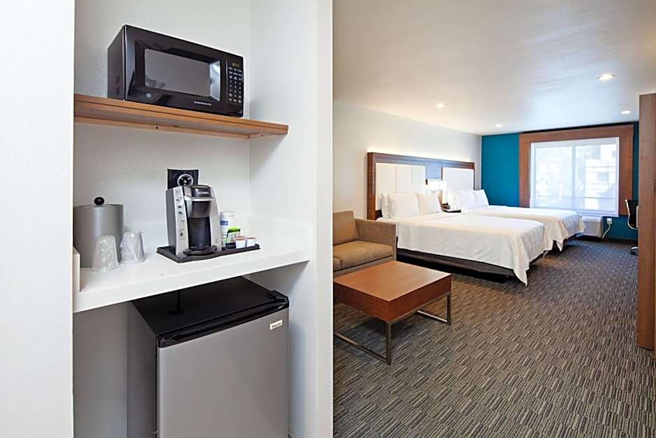 Holiday Inn Express Hollywood Walk of Fame By IHG