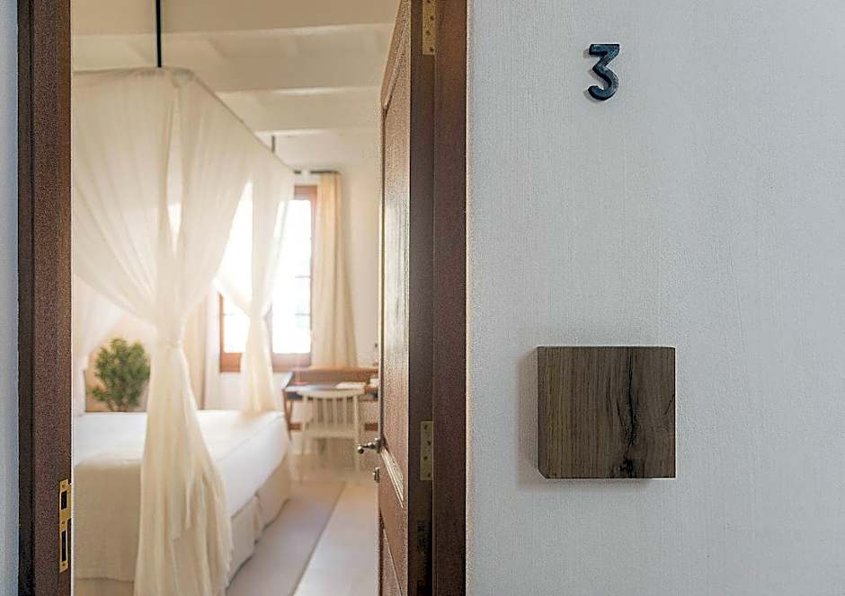 S'Hotelet d'es Born - Suites & SPA