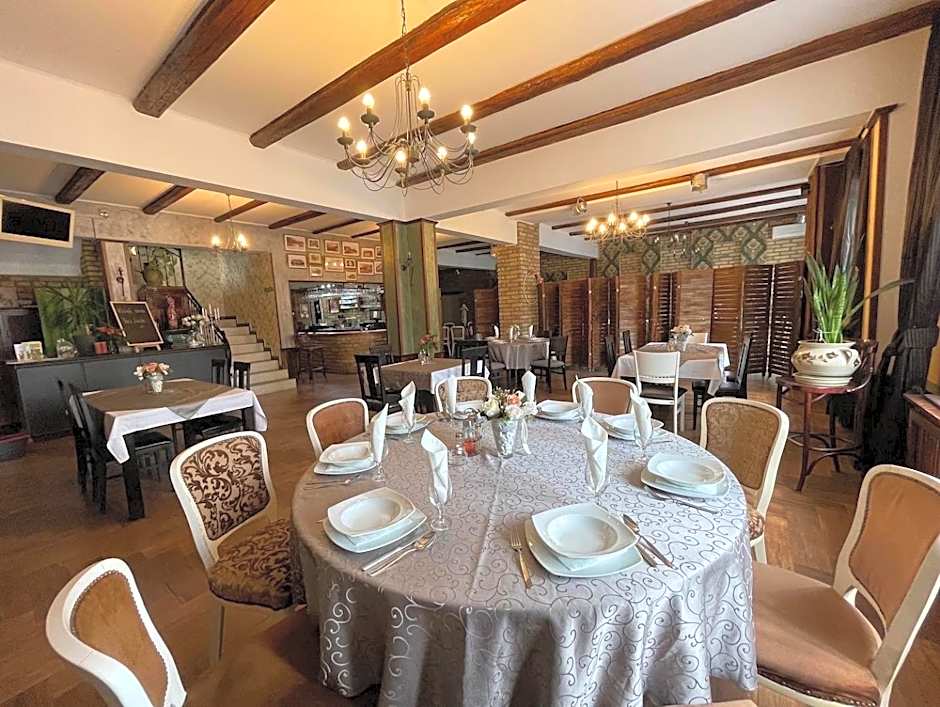 TEPIĆ Garni Hotel