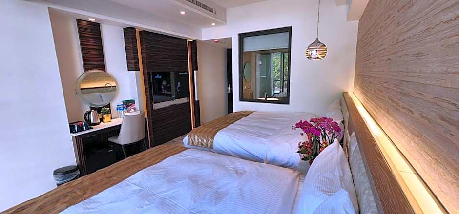 Shuian Lakeside Hotel II