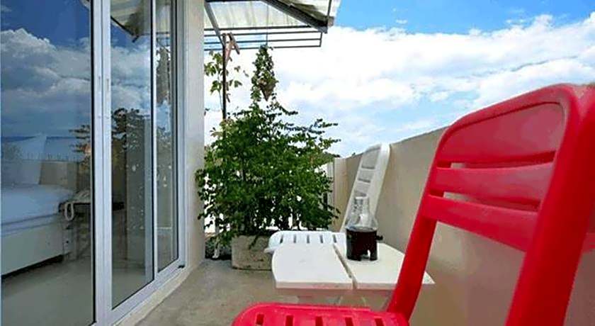 Good Night Cha-am Minitel