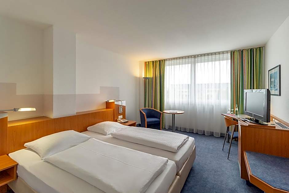 Ramada by Wyndham Hannover