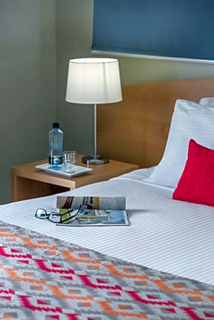 DELUXE STUDIO APARTMENT