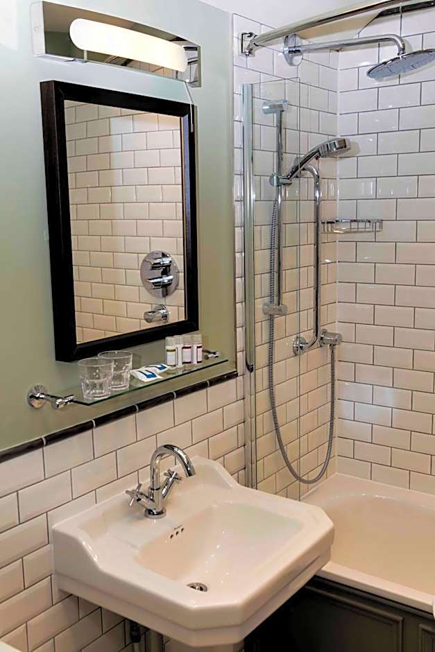 Pen and Parchment by Greene King Inns