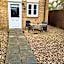 2 bedroom house Admiral Court