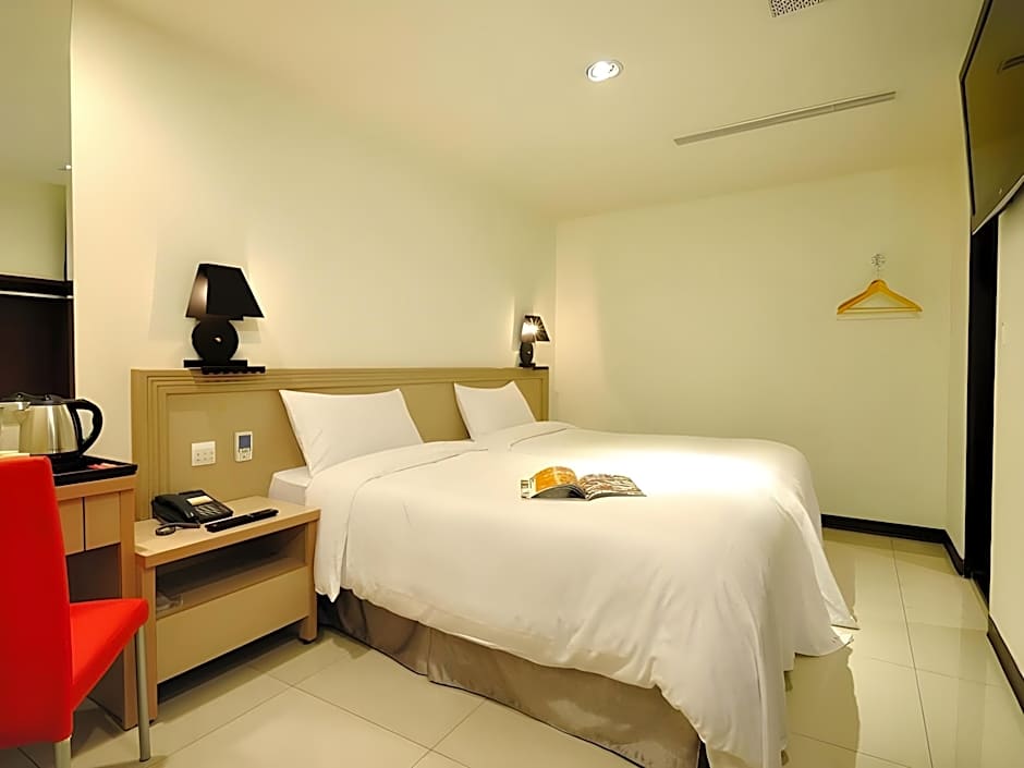 Bravo Hotel