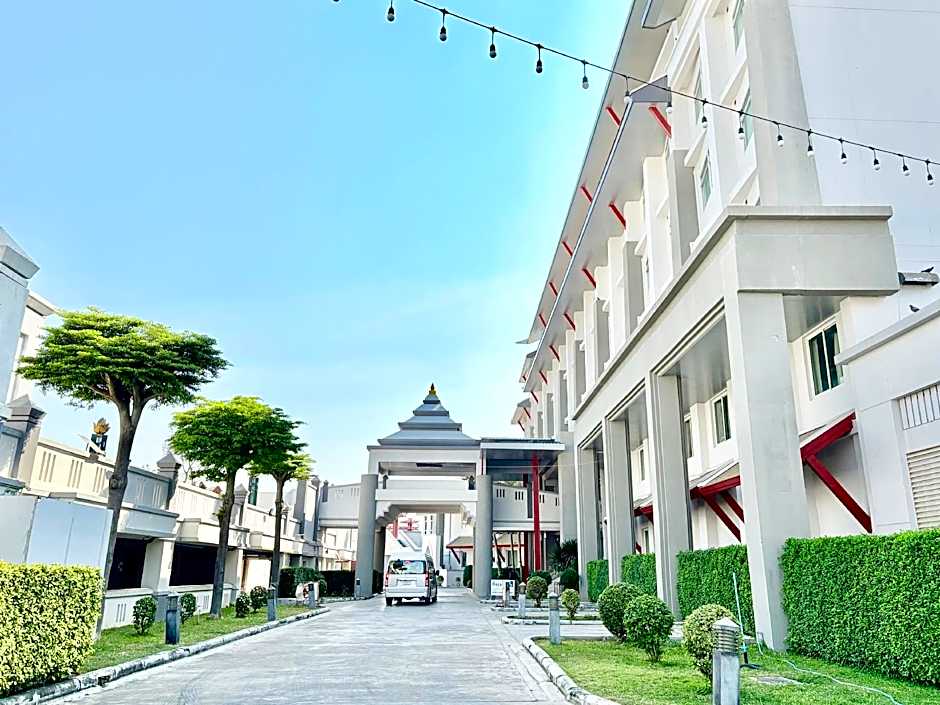 Wangchan Riverview Hotel