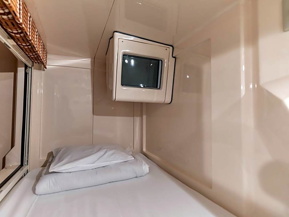 Asahi sauna Capsule Inn Hirosaki