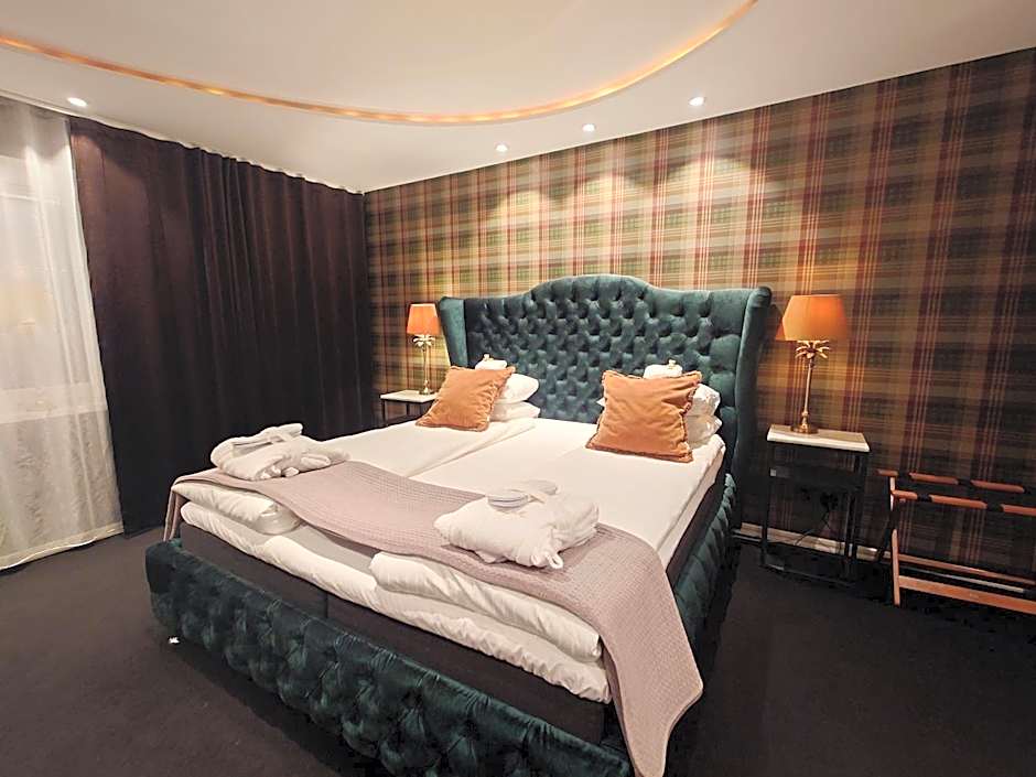 Palace Hotell
