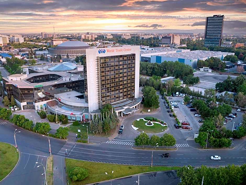 Hotel Pullman Bucharest - World Trade Center