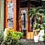 Pi Boutique Hotel