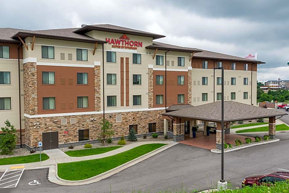 Photo 1 of 42 of Hawthorn Suites by Wyndham Wheeling Triadelphia at Highlands