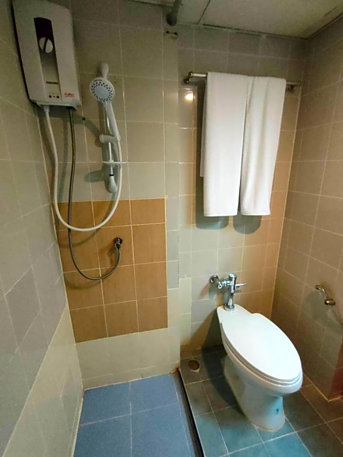 INTERTOWER HOTEL (SHA)