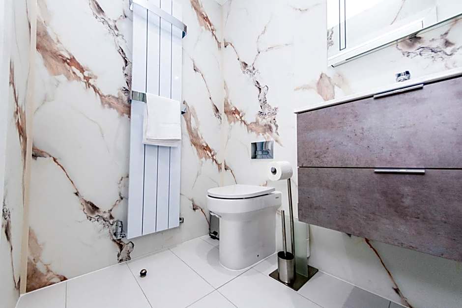 The Halfway House Inn