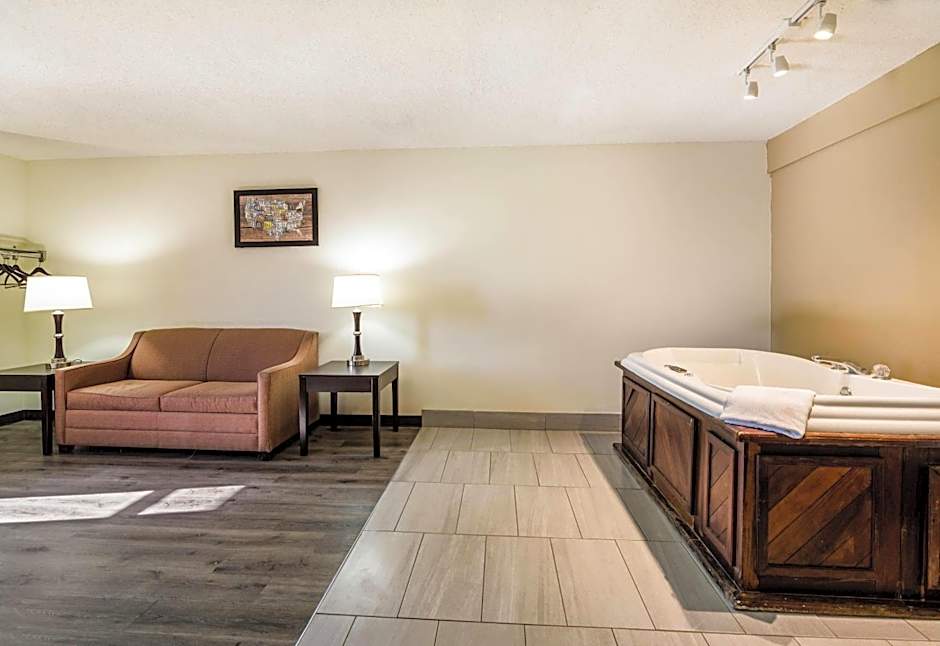 Econo Lodge Glade Spring