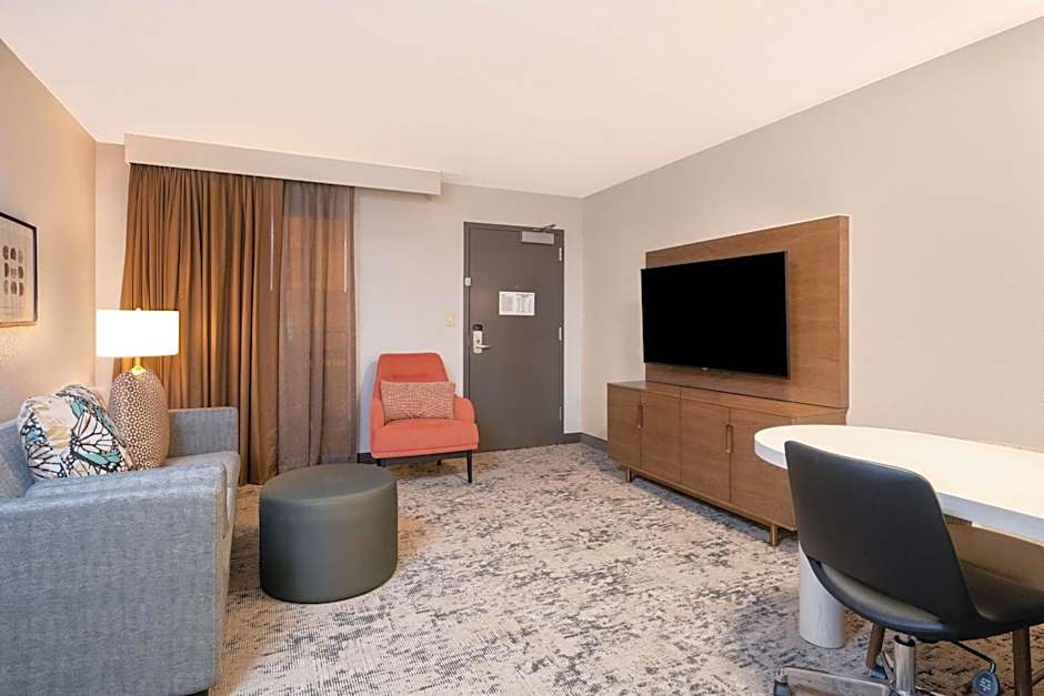 Embassy Suites By Hilton Hotel Memphis