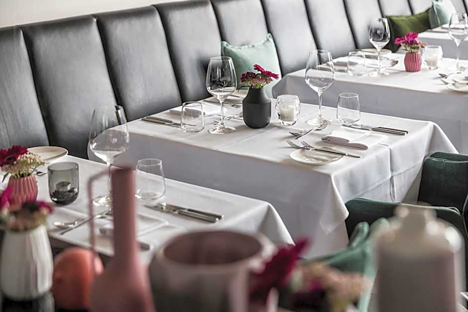 NIDUM - Casual Luxury Hotel