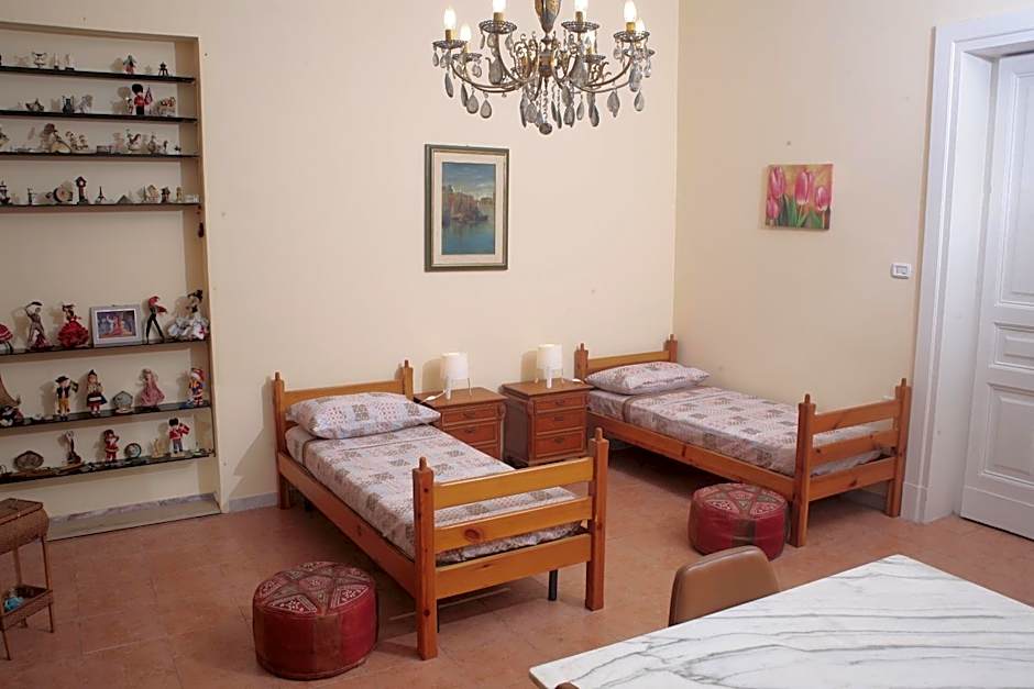 AG HOME ADRAGNA