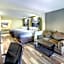 Super 8 by Wyndham Jackson MS Near the Fairgrounds