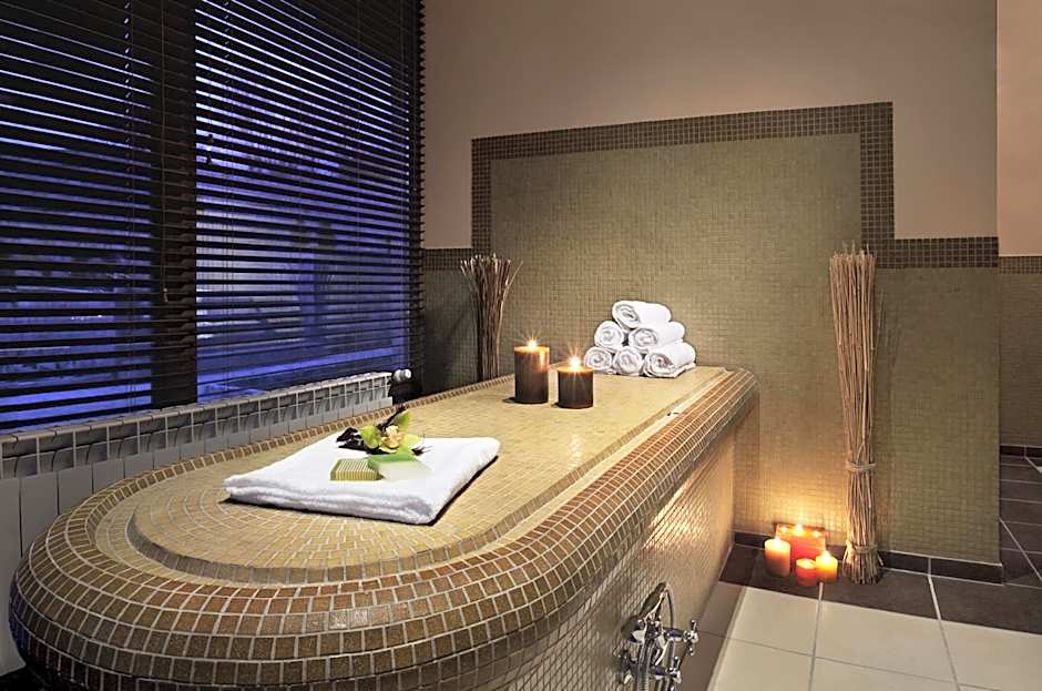 St.George Ski & Holiday