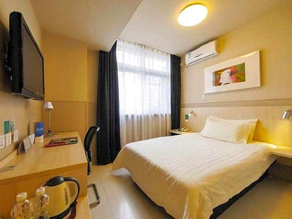 Jinjiang Inn Shenyang North Station