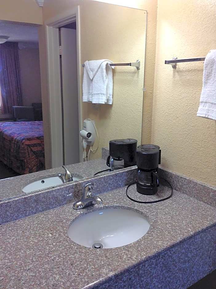 Knights Inn Greenville