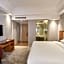 Zhenhe Hotel