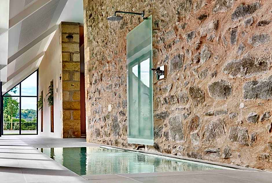 Château Saint-Jean, Relais & Châteaux