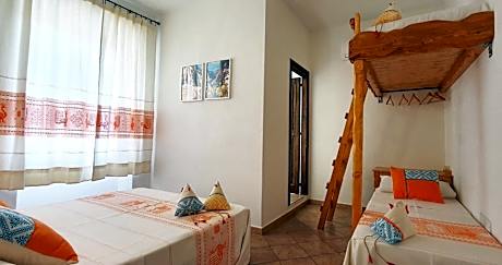 Quadruple Room with Private Bathroom