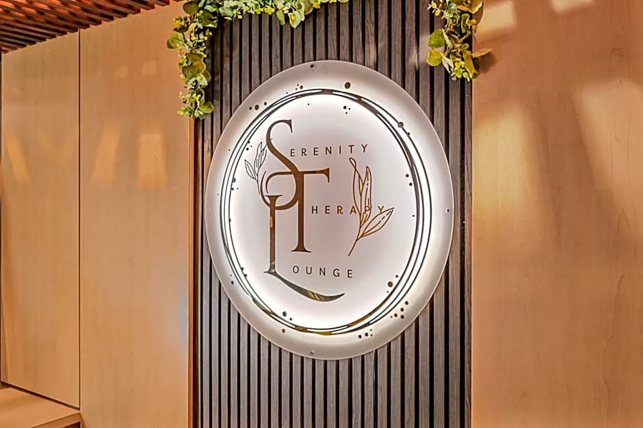 iHOTEL & Conference Centre Red Deer