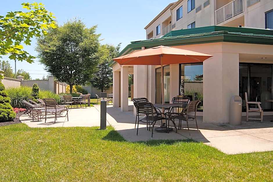 Courtyard by Marriott Cincinnati Airport