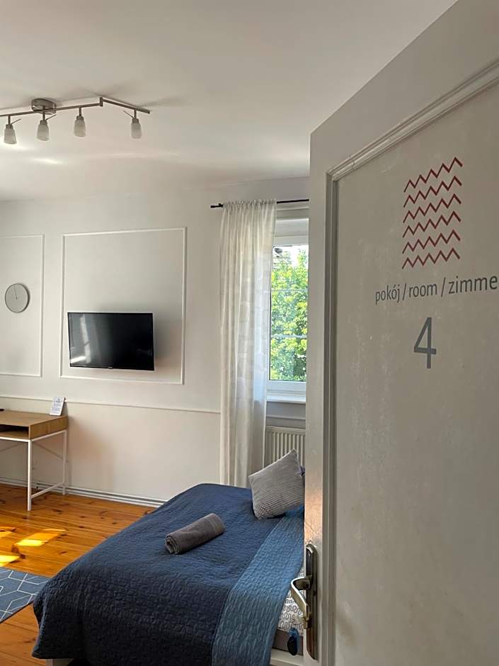 Bankowa 8 Guest Rooms